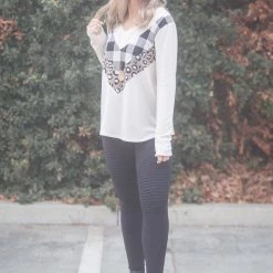 Boutique Simplified Sophistically Edgy Sweater 12 Boutique Simplified Sophistically Edgy Sweater