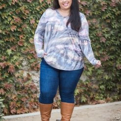 Boutique Simplified Sky Gazing Long Sleeve Top