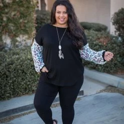 Boutique Simplified New Arrivals Cat & Mouse Waffle Knit Top