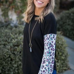 Boutique Simplified New Arrivals Cat & Mouse Waffle Knit Top