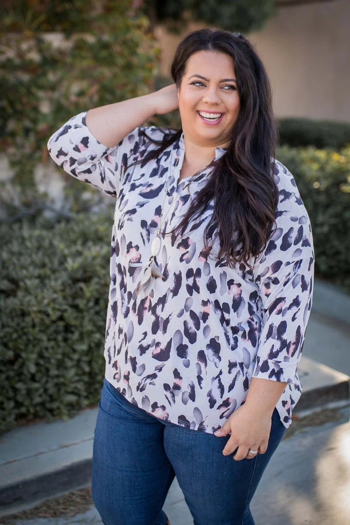 Boutique Simplified New Arrivals Finger Painting In The Dark 3/4 Sleeve Top 9 Boutique Simplified New Arrivals Finger Painting In The Dark 3/4 Sleeve Top