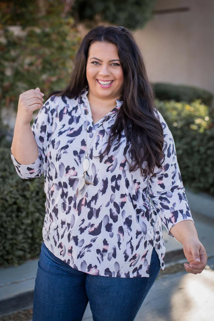 Boutique Simplified New Arrivals Finger Painting In The Dark 3/4 Sleeve Top 8 Boutique Simplified New Arrivals Finger Painting In The Dark 3/4 Sleeve Top