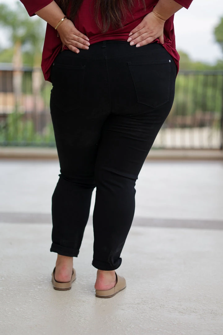 Boutique Simplified New Arrivals Say It All Judy Blue Boyfriends 8 Boutique Simplified New Arrivals Say It All Judy Blue Boyfriends