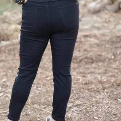 Boutique Simplified New Arrivals Say It All Judy Blue Boyfriends 11 Boutique Simplified New Arrivals Say It All Judy Blue Boyfriends