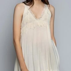 Iris & Rainbow Boutique #L60 Queen Angeline Lacey Honey Top