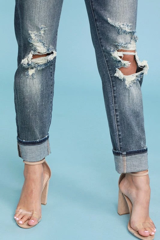 Iris & Rainbow Boutique #81 Beach Splash Judy Blue Boyfriend Jeans 11 Iris & Rainbow Boutique #81 Beach Splash Judy Blue Boyfriend Jeans