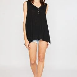 Iris & Rainbow Boutique New Arrivals #M544 Angeline Henley Tunic (Black)
