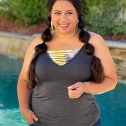 Boutique Simplified Just A Peek Tank