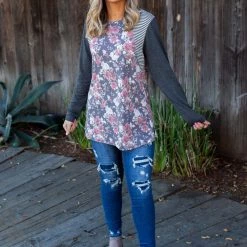 Boutique Simplified Ring Around The Roses Long Sleeve Top