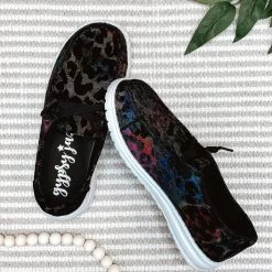 Iris & Rainbow Boutique #M557 Jazzy Velvet Black Leopard Shoes (Multi)
