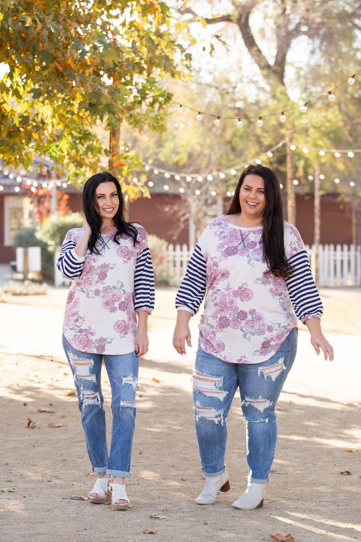 Boutique Simplified Striking 3/4 Sleeve Top 9 Boutique Simplified Striking 3/4 Sleeve Top