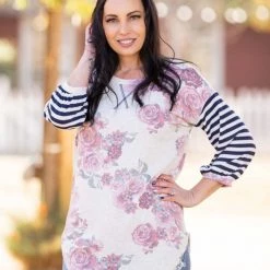 Boutique Simplified Striking 3/4 Sleeve Top 11 Boutique Simplified Striking 3/4 Sleeve Top