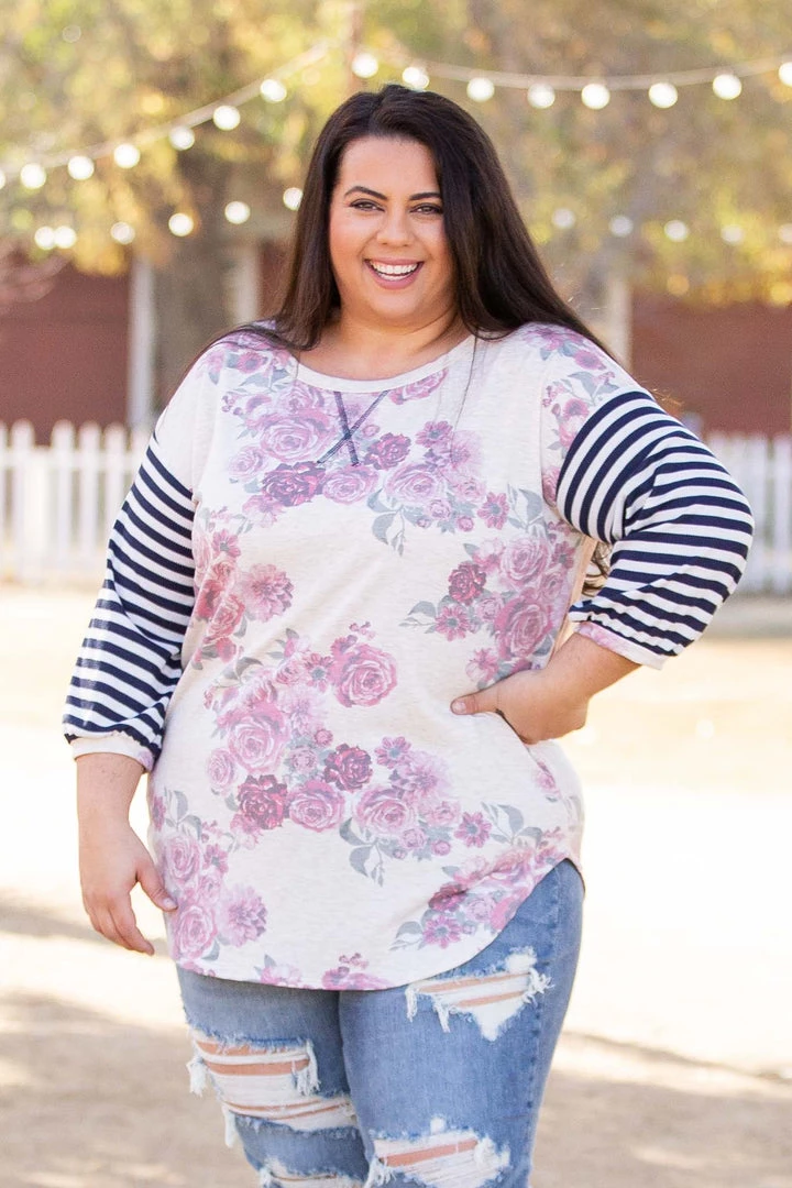 Boutique Simplified Striking 3/4 Sleeve Top 6 Boutique Simplified Striking 3/4 Sleeve Top