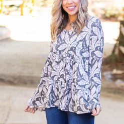 Boutique Simplified Leaf Me Be Tiered Tunic