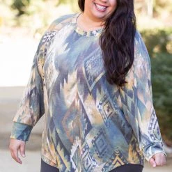 Boutique Simplified Savannah Charm Long Sleeve Top New Arrivals