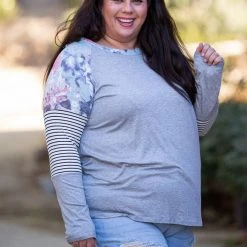 Boutique Simplified Desi Raglan Top