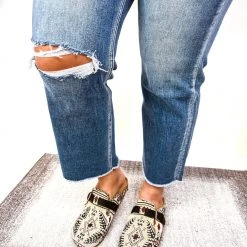 Iris & Rainbow Boutique #M994 Teaming Up Vervet Jeans