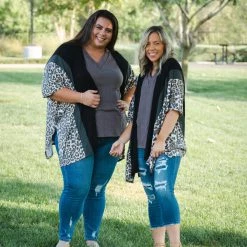 Boutique Simplified Draped With Fashion Cardigan