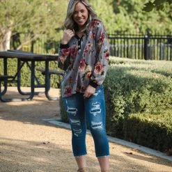 Boutique Simplified Heavenly Blooms Pullover New Arrivals