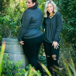 Boutique Simplified All The Feels Pullover In Charcoal