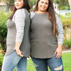 Boutique Simplified New Arrivals Xena Long Sleeve Raglan