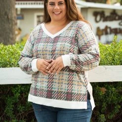 Boutique Simplified Sketched With Plaid Pullover New Arrivals