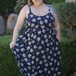 Boutique Simplified New Arrivals Wild About Daisies Maxi