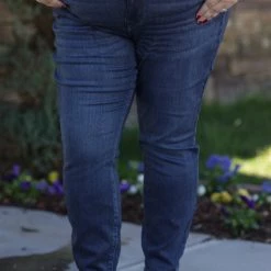 Boutique Simplified Extraordinary Judy Blue Skinnies