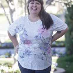 Boutique Simplified Sound Of Silence Short Sleeve Top