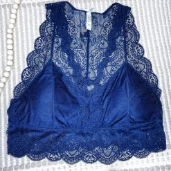 Iris & Rainbow Boutique #M392 Hourglass Back Lace Bralette (Navy) New Arrivals