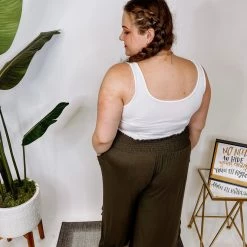 Iris & Rainbow Boutique #M240 All About Me Pants (Olive)
