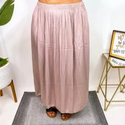Iris & Rainbow Boutique #M221 So Irresistible Skirt New Arrivals