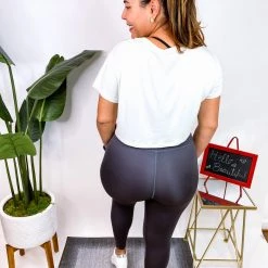 Iris & Rainbow Boutique #M952 Perfect Cut Leggings