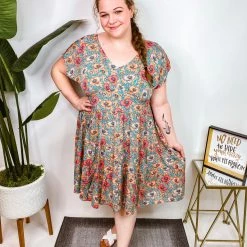 Iris & Rainbow Boutique #M780 What A Lovely Dress