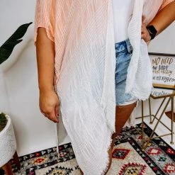 Iris & Rainbow Boutique #N323 Wispy Ombre Kimono