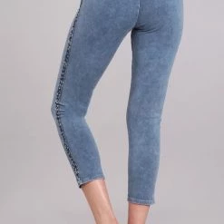 Iris & Rainbow Boutique #372 Mineral Wash Cropped Leggings