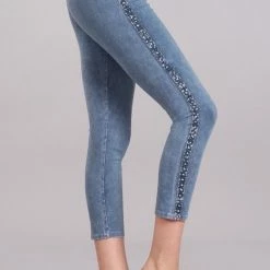 Iris & Rainbow Boutique #372 Mineral Wash Cropped Leggings