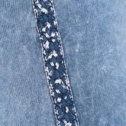 Iris & Rainbow Boutique #372 Mineral Wash Cropped Leggings