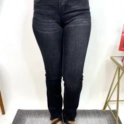 Iris & Rainbow Boutique #M929 Middle Of The Night Zenana Jeans