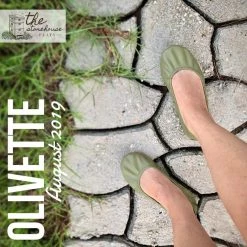 Iris & Rainbow Boutique #C21 Storehouse In Stock Flats New Arrivals