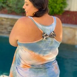 Boutique Simplified Bow-tiful Tank