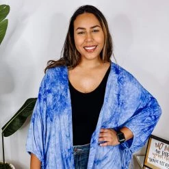 Iris & Rainbow Boutique #M477 Feel The Breeze Kimono (Blue) New Arrivals