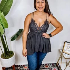 Iris & Rainbow Boutique #N363 Crochet Lace Cami (Plus)