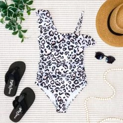 Iris & Rainbow Boutique #M517 Looking For Paradise Swimsuit (Leopard) New Arrivals