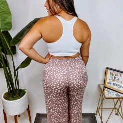 Iris & Rainbow Boutique New Arrivals #M779 Wearing Elegant Pants