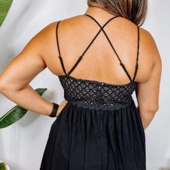 Iris & Rainbow Boutique #N361 Crochet Lace Cami (Regular) New Arrivals