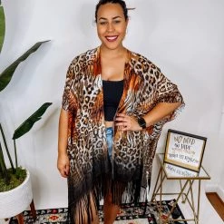 Iris & Rainbow Boutique New Arrivals #N327 Flowy Leopard Kimono