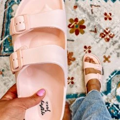 Iris & Rainbow Boutique New Arrivals #N208 Mama Mia Shoes