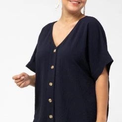 Iris & Rainbow Boutique #A104 We Meet Again Top