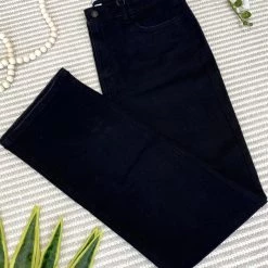 Iris & Rainbow Boutique #M562 Just Awesome Zenana Jeans